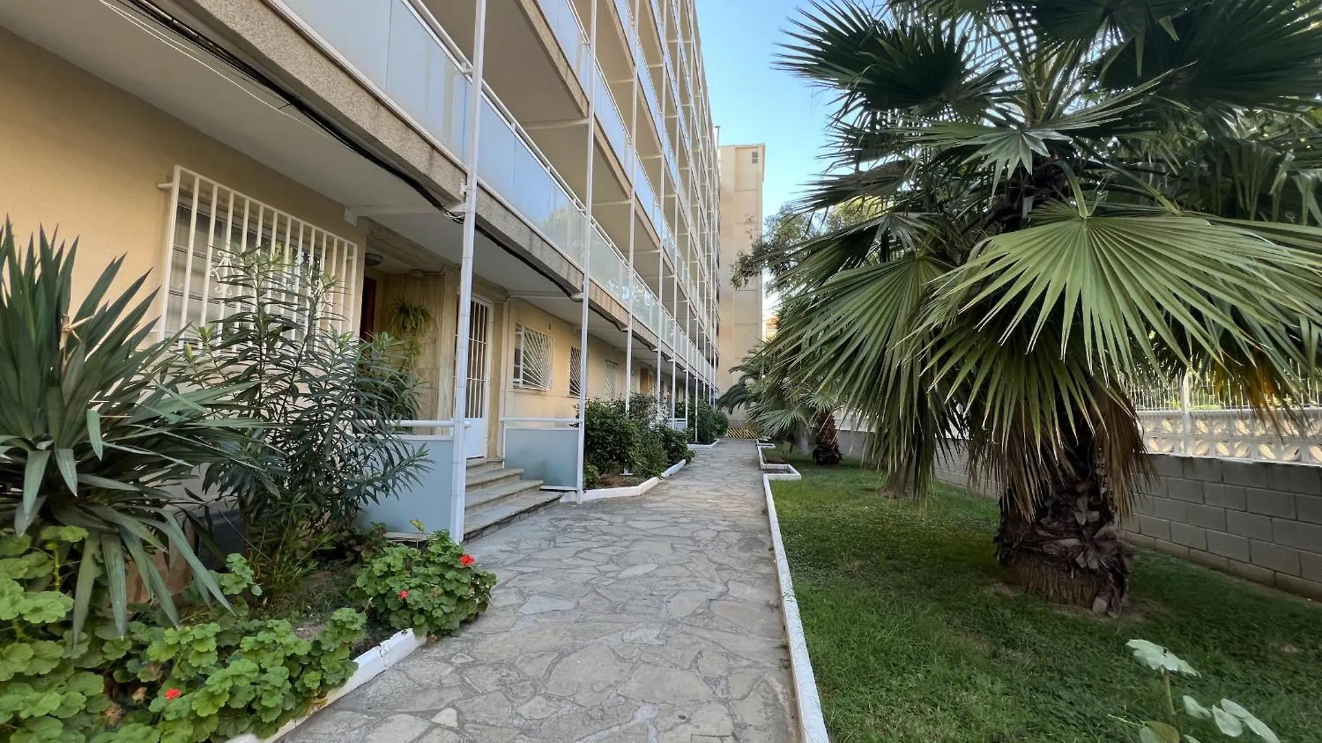 Fabra Apartment Σαλού